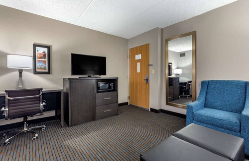 Griswold Hotel | Comfort Inn
