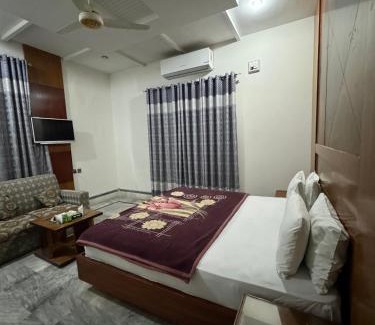 Sukkur Casa | Comfort Rezidor Guest House