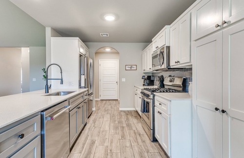 Broken Arrow Casa | Comfort, Style, and Serenity in One Home!