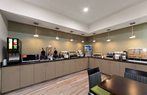 Bastrop Hotel | Comfort Suites Bastrop