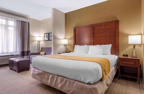 Boone Hotel | Comfort Suites Boone - University Area