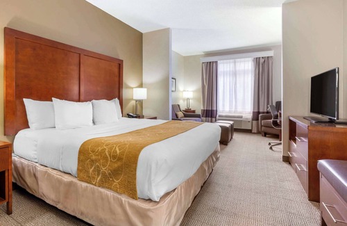 Boone Hotel | Comfort Suites Boone - University Area
