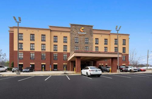 Nashville Hotel | Comfort Suites Nashville near Percy Priest Lake