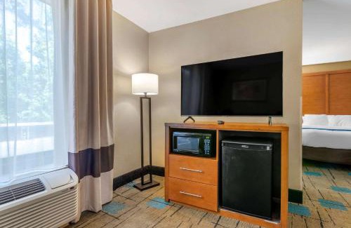 Beaufort Hotel | Comfort Suites near MCAS Beaufort