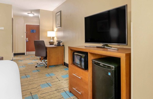 Beaufort Hotel | Comfort Suites near MCAS Beaufort