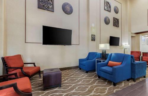 McNeil Hotel | Comfort Suites Pflugerville - Austin North