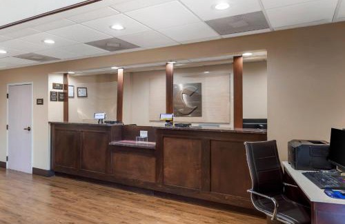 Southeast Raleigh Hotel | Comfort Suites Raleigh Walnut Creek