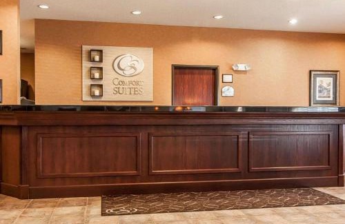 Redmond Hotel | Comfort Suites Redmond Airport