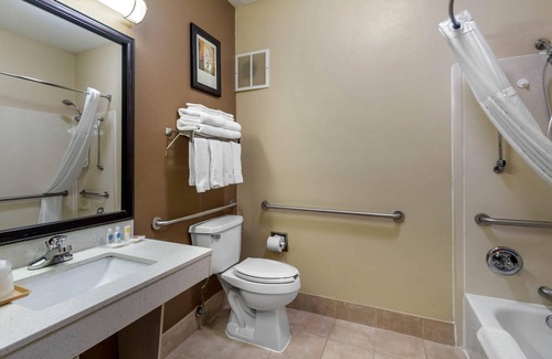 The Colony Hotel | Comfort Suites The Colony - Plano West