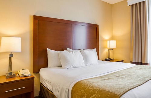 Twinsburg Hotel | Comfort Suites Twinsburg