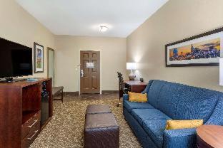 Clarksville Hotel | Comfort Suites
