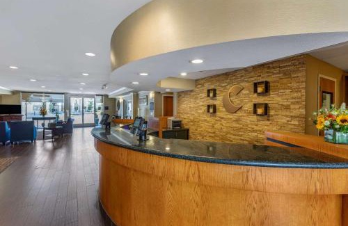 Visalia Hotel | Comfort Suites Visalia - Convention Center