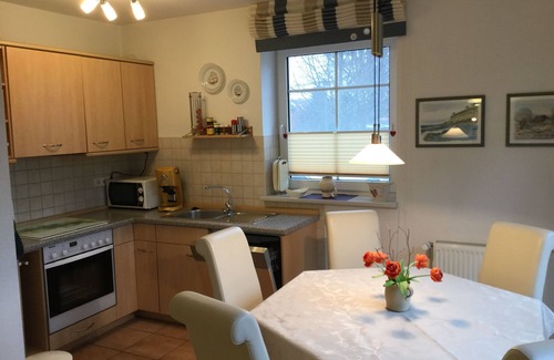 Tarnewitz Apartamento | Cómodo apartamento para cuatro personas. Wi-Fi incluido.