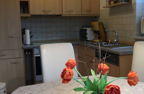 Tarnewitz Apartamento | Cómodo apartamento para cuatro personas. Wi-Fi incluido.