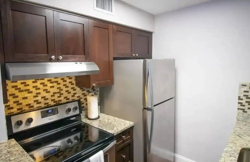 Central Oakland Park Apartamento | Comfortable 1-Bedroom Apt near Beaches, Dining & Shops