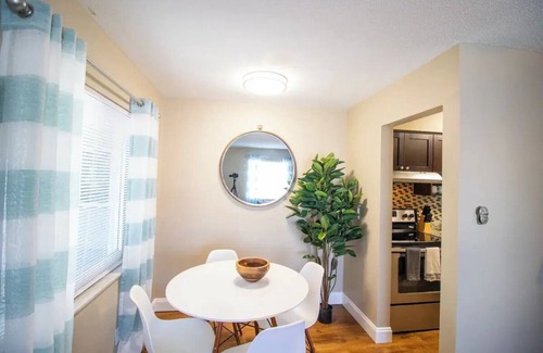 Central Oakland Park Apartamento | Comfortable 1-Bedroom Apt near Beaches, Dining & Shops