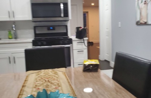 Tuckahoe Casa | Comfortable 1 family home in Tuckahoe that's near train