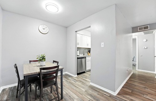 Southridge Apartamento | Comfortable 1BR Extended Stay I Onsite Parking