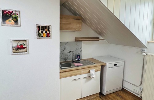Huesten Apartamento | Comfortable 2-bedroom apartment for 4