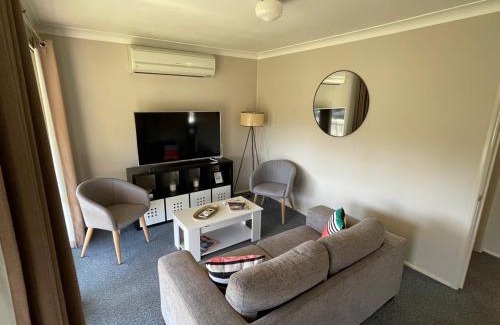 Central Mudgee Casa | Comfortable 2-Bedroom home in Mudgee - Rest Easy Mudgee