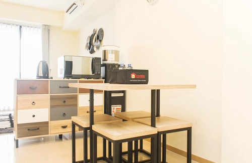 Cikarang Apartamento | Comfortable 2Br With Study Room At Meikarta Apartment
