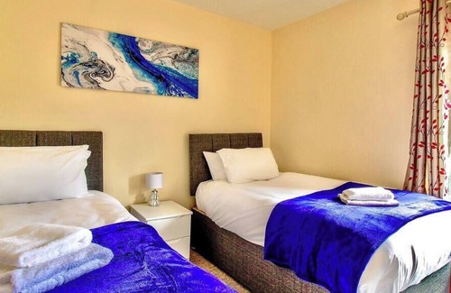 Bedford Casa | Comfortable 3-Bedroom Home in Bedford