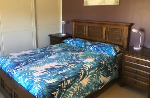 Yorke Peninsula Casa | Comfortable 3 bedroom holiday home 1 street from the beach