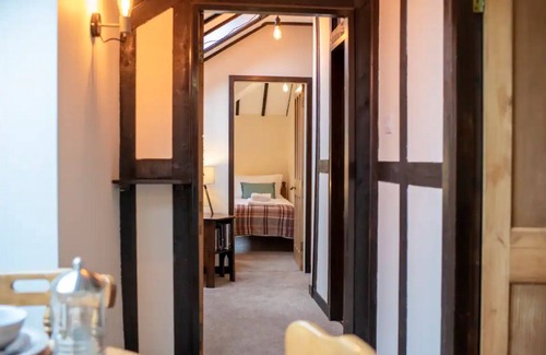 Darlington Cabaña | Comfortable 3 Bedroom Historic Cottage c1700