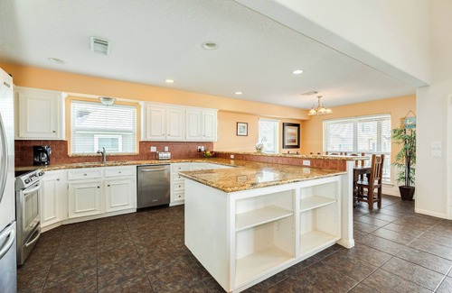 Spanish Grant Casa | Comfortable 3rd Row Home w/ Easy Walk to the Beach