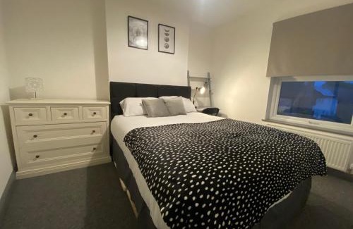 Church Gresley Casa | Comfortable 4-Bedroom House in Swadlincote