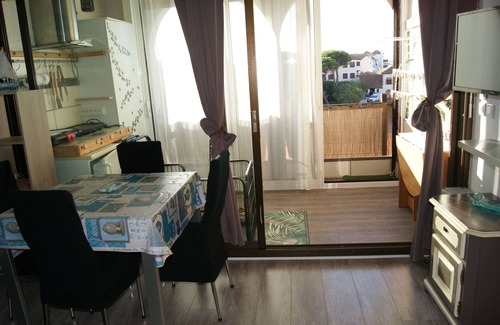 Le Barcares Apartamento | Comfortable 5-bed 2-bed apartment by the sea