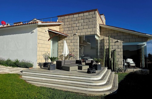 Bernal Casa | Comfortable, amplia y moderna casa familiar con vista a Pena de Bernal