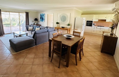 North Dandalup Casa | Comfortable and cosy 2 bedroom house at the gateway to the Shire of Murray