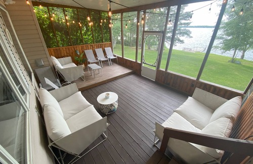 Lac du Bonnet Casa | Comfortable and Convenient 5 Bedroom Lake House