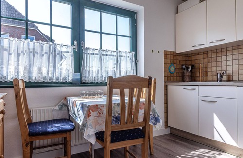 Carolinensiel Apartamento | Cómodo y acogedor: el apartamento está ubicado en las inmediaciones del Ku