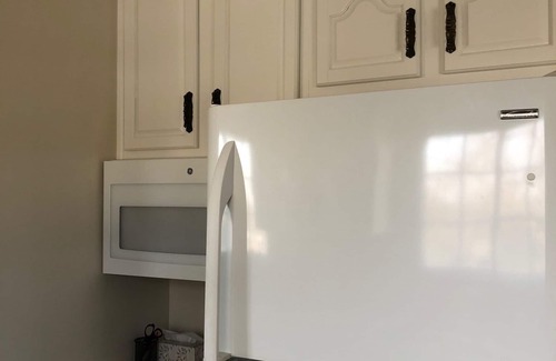 Dubuque Casa | Comfortable and convenient 2 bedroom home with an office and off-street parking