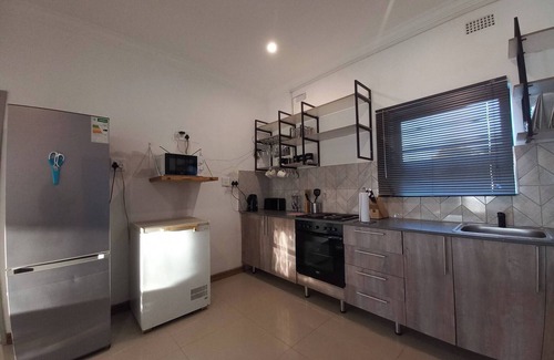 Gweru Casa | Estancia cómoda y lujosa