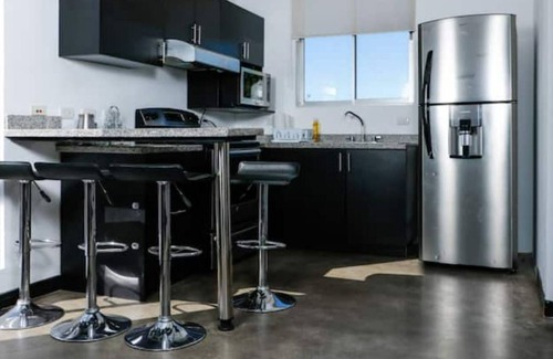 San Antonio de Belén Apartamento | Apartamento cómodo y moderno cerca del aeropuerto