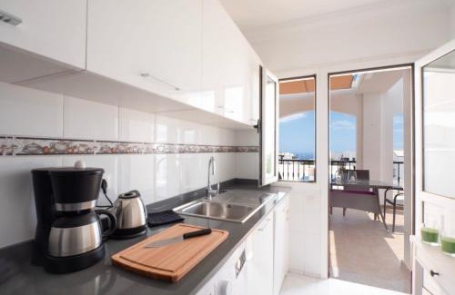 Tias Casa | Comfortable and modern apartment next to the Avenida central in Tías