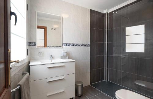 Tias Casa | Comfortable and modern apartment next to the Avenida central in Tías