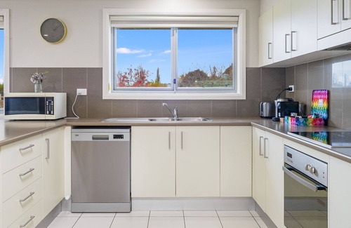 Berridale Casa | Comfortable and spacious 4 Bedroom, 3 Bathroom open plan home in Berridale