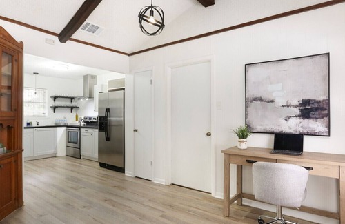Leon Valley Casa | Comfortable and Stylish Home Near Lackland AFB