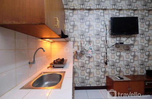 Bekasi Timur Apartamento | Comfortable and Tidy 2BR Lagoon Bekasi Town Square Apartment By Travelio