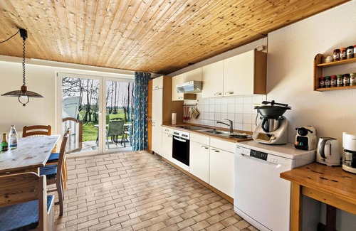 Kaiserin-Auguste-Viktoria-Koog Apartamento | Cómodo apartamento "Deichgraf 1" cerca del mar con Wi-Fi