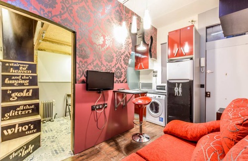 Embajadores Apartamento | COMFORTABLE APARTMENT LAVAPIES