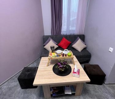 Yerevan Apartamento | COMFORTABLE APARTMENT КОМФОРТНЫЕ АПАРТАМЕНТЫ Self Check In