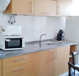 Feijo Apartamento | Comfortable Apartment in Feijó with Shared Pool, 90 m²