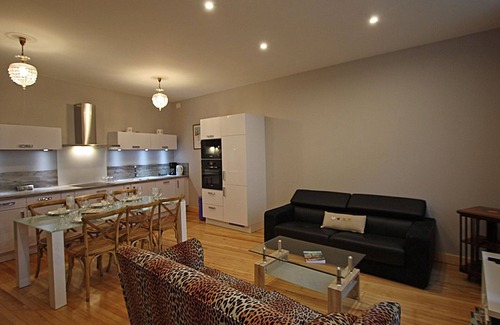 Epinal Cabaña | Apartamento cómodo en el centro histórico de Épinal