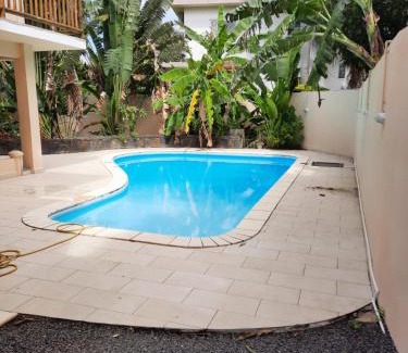 Blue Bay Apartamento | Comfortable apartment in Blue Bay with shared pool