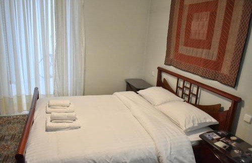 Trikala Apartamento | Comfortable Apartment Opposite The Park